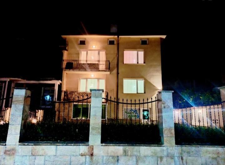 Statevi Guest Apartment 벨린그래드 외부 사진